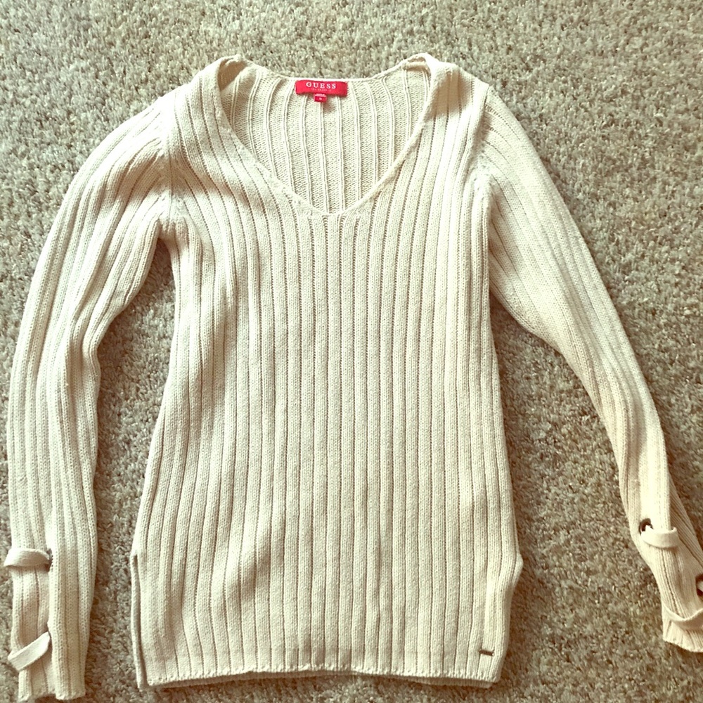Guess sweater sz small